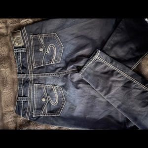 Silver jeans SUKI skinny super stretch size 34
